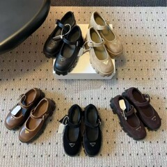 p加2025秋冬英伦风芭蕾舞鞋女潮流时尚浅口百搭单鞋平底玛丽珍鞋