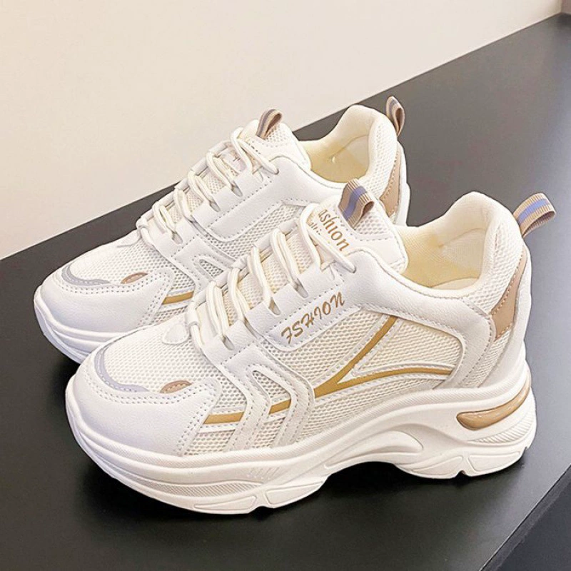 Женские кроссовки 2025 новые летние универсальные повседневные кроссовки для увеличения роста популярные осенние дышащие кроссовки на толстой подошве