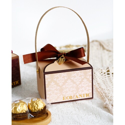New style hand-held wedding candy box, wedding candy box, candy bag, party favor, return gift, empty box