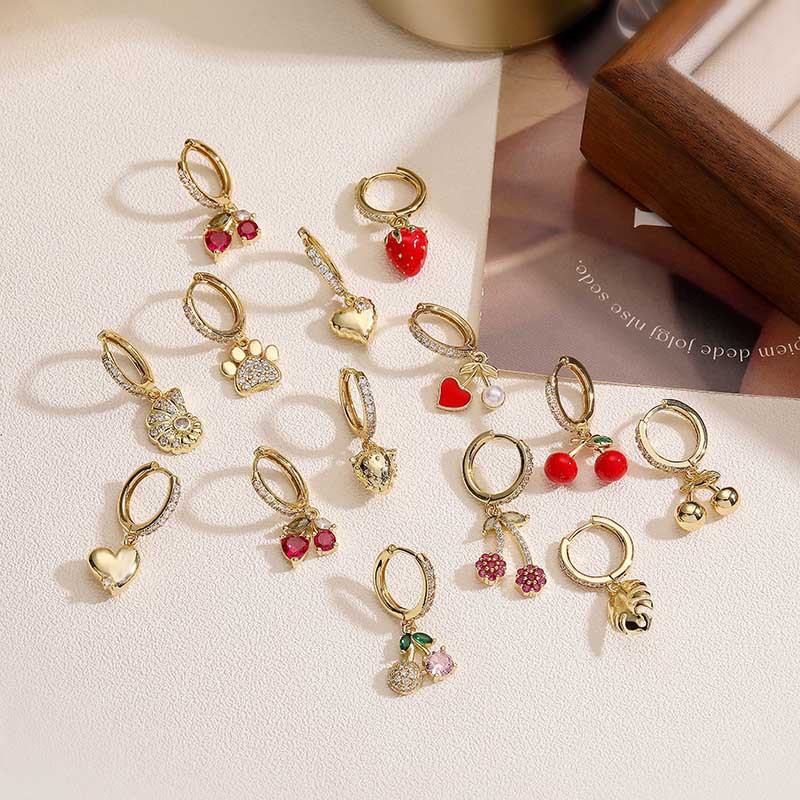 6g Weight Copper Ear Needle Material Zircon Inlay Material Charm Sleeper Hoop Earrings, Earrings Classification 1 Pair Quantity Holiday, Banquet, Daily Occasion Copper Material Cherry, Heart Shape Pattern Women's Gender Inlay Design Sweet Style 1 Pair Sweet Cherry Heart Shape Inlay Copper Zircon Earrings 无