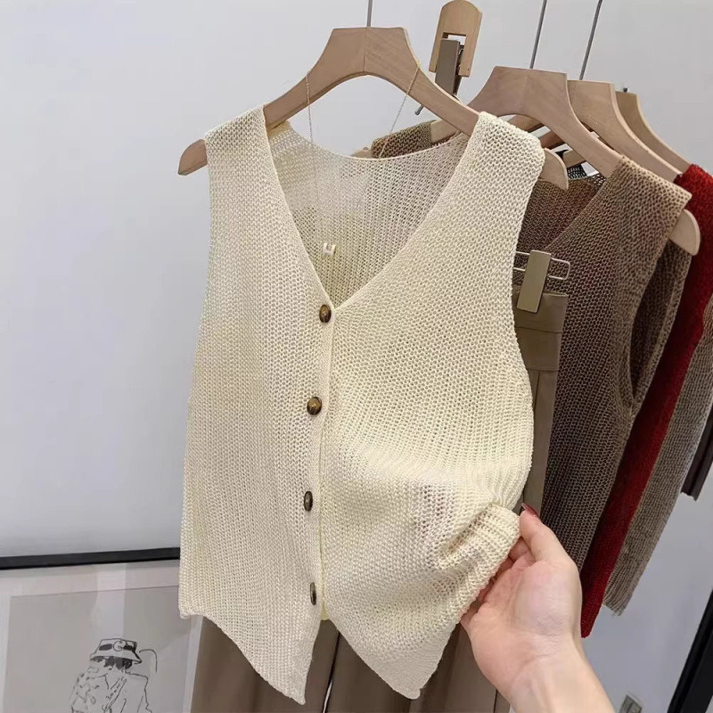 Chanel-Style Sleeveless Red Hollow-Out Vest T-Shirt for Women, Summer 2026 New Unique and Stunning Top Chanel-Style Sleeveless Red Hollow-Out Vest T-Shirt for Women, Summer 2026 New Unique and Stunning Top