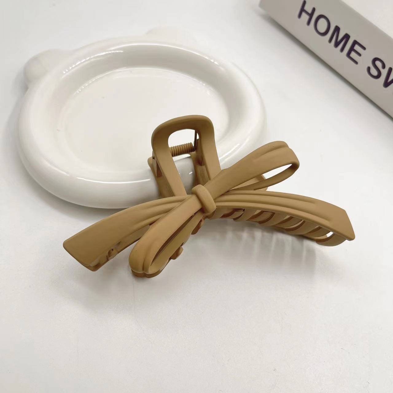 Accesorios para el cabello coreanos Clip de sensación premium de verano Clip de tiburón en la parte posterior de la cabeza