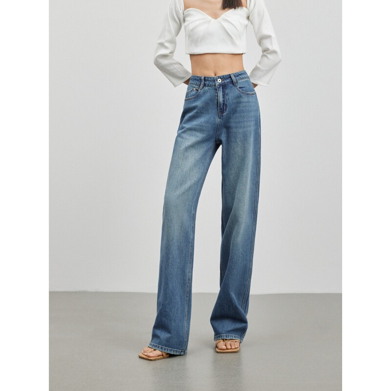 【High Quality】Vintage Blue Light Blue High-Waisted Wide-Leg Jeans for Women, High-Quality Straight-Leg Loose Fit, Slimming Effect