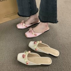 2024 Summer New Arrival Women's Low-Heel, Closed-Toe, Half-Slipper Style Shoes — Perfect for Outfits, Embodying the Gentle "Wanwan" Aesthetic