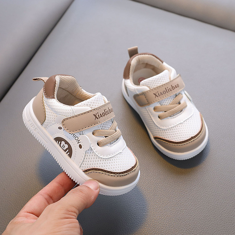 Otoño nuevo estilo femenino bebé zapatos casuales zapatos de niño suela suave transpirable para bebés pequeños zapatos deportivos para niños pequeños