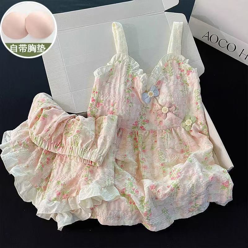 New Chinese-Style Floral Suspender Shorts with Lace Trim, Women's Summer Pajamas with Chest Pads, Cloud Cotton Loungewear, Suitable for Live Streaming and Can Be Worn Outside