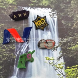 徽章;钥匙扣及钥匙扣配件;吊坠