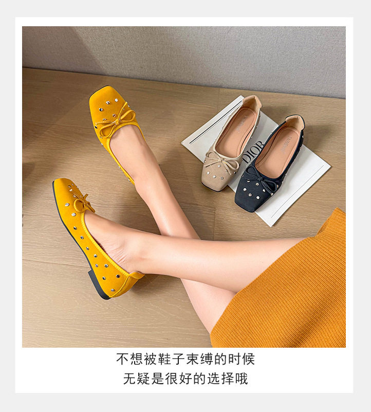 Giày bệt nữ mũi vuông đính đinh tán và nơ, bít mũi cổ thấp, đế bằng — Màu be, màu vàng, màu đen chi tiết 11
