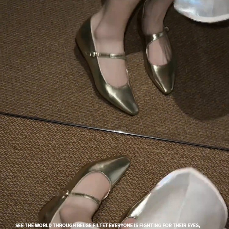 Versión de piel de oveja ~ estilo francés con punta dorada con una palabra con zapatos de mujer superficiales zapatos de altura plana para mujeres