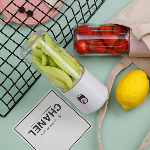 Household fruit small portable electric multi-function mini student USB wireless charging juicer