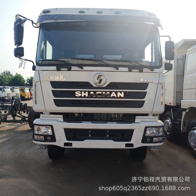 Cross-border export of Shaanqi Delong dump trucks, front four-wheel and rear eight-wheel mining engineering self-unloading vehicles, muck transport trailers, and cargo tractors
