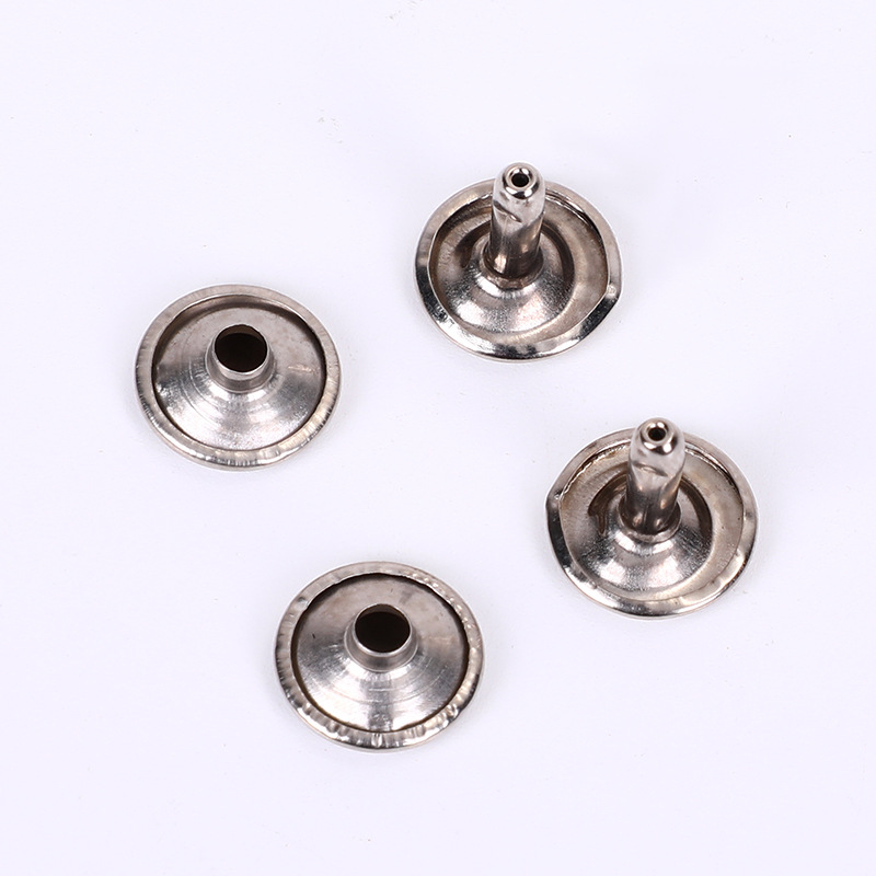 Metal madre clavos