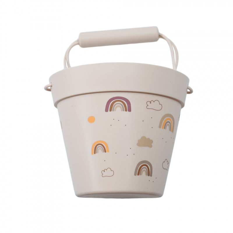 Los fabricantes venden al por mayor cubos de playa, cubos de pesca, cubos de plástico, juguetes para niños