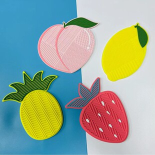 Manufacturer Wholesale Environmentally Friendly Pvc Soft Rubber Scrub Pad Multi-Functional Makeup Brush Cleaning Pad Beauty Tool Pad Coaster