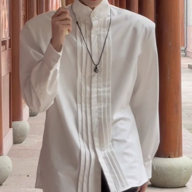 White shirt men's high-end pleated design stand collar long sleeve shoulder pad shirt sunny clean wear new Chinese men's clothing