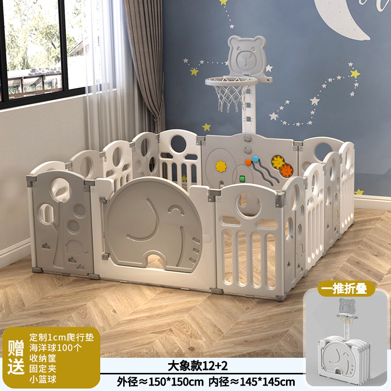 Seleccione estrictamente la protección infantil para niños en el suelo cerca de juego para niños pequeños plegables en el interior de la casa bebé arrastrando la barraca
