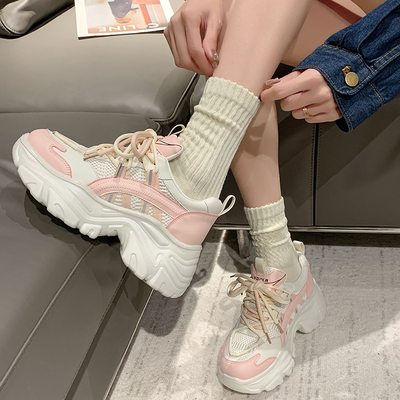 Scarpe da papà da donna 2024 nuova moda primaverile retrò piccole scarpe sportive con lacci alte con suola spessa_voghion.com