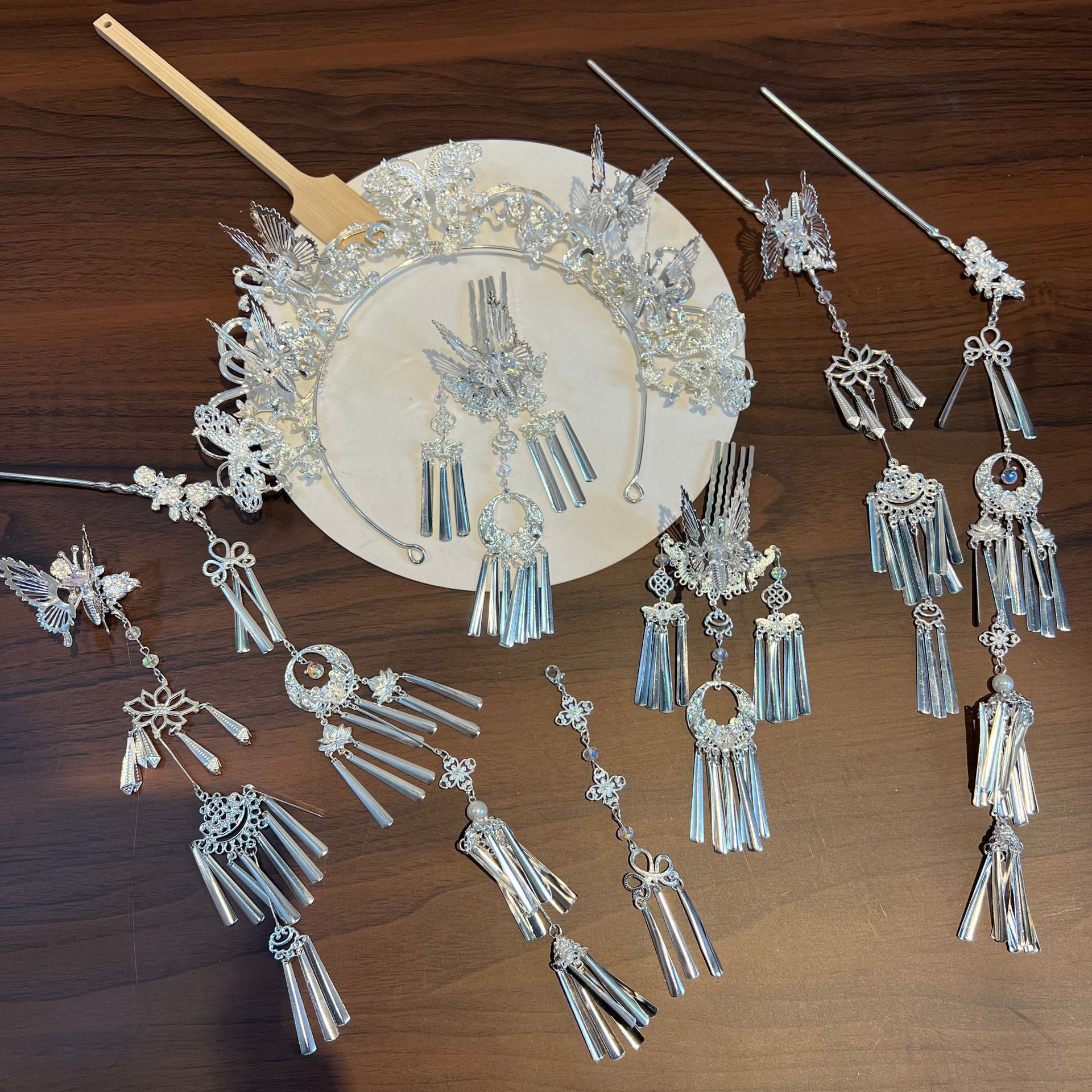 New Antique Hanfu silver Series Butterfly Fairy Hair Crown Tassel Step suit Fairy Exoticism Makeup Accessories