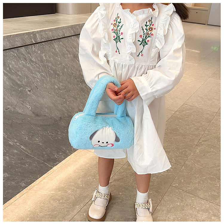 Fashionable plush bag, women's cartoon makeup bag, personalized new trendy children's bag, cute hand-held small bag for female students undefined