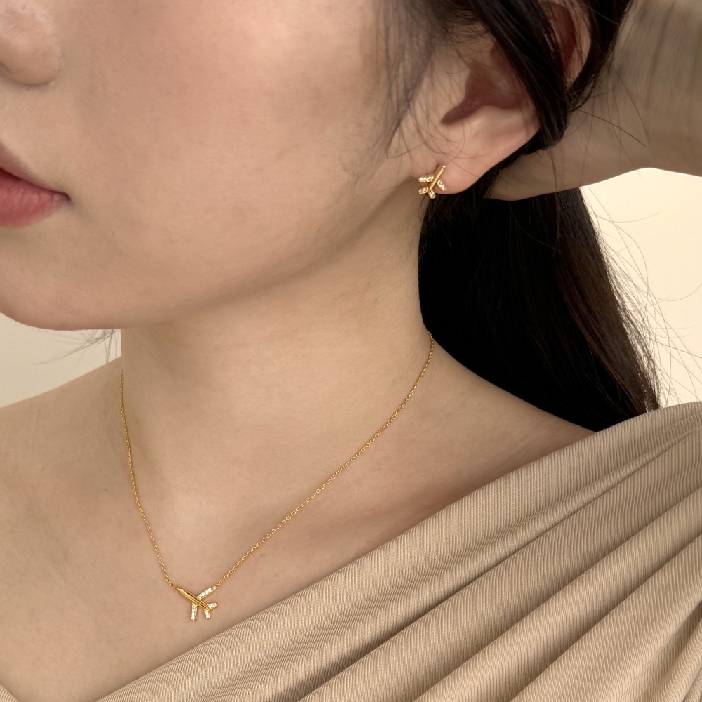 Solid Color Pattern Women's Gender 925 Sterling Silver Zircon Inlay Solid Color Layered Necklaces