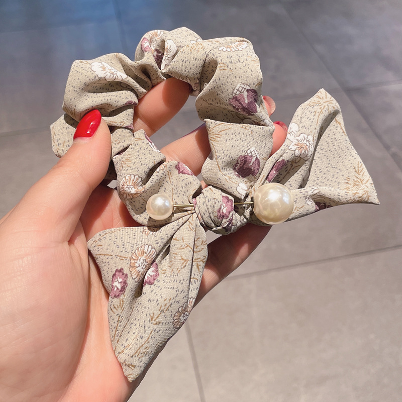 385 Жемчужный бантик для волос Светло-серый