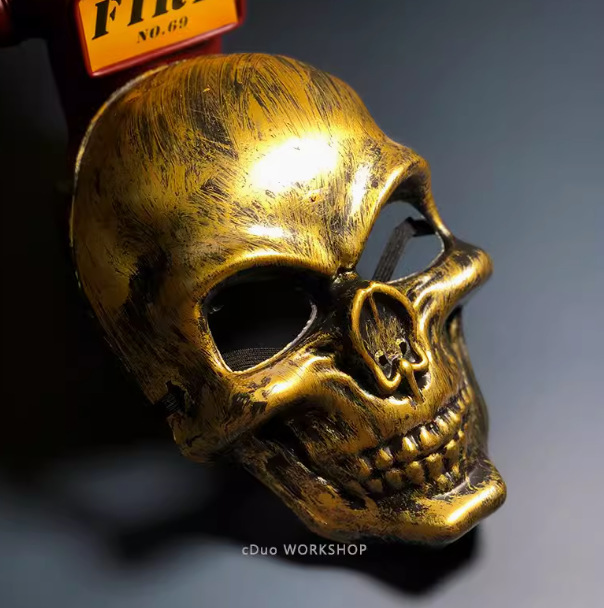 Máscara de calavera de cabeza de fantasma blanca transfronteriza Máscara de oro y plata de terror