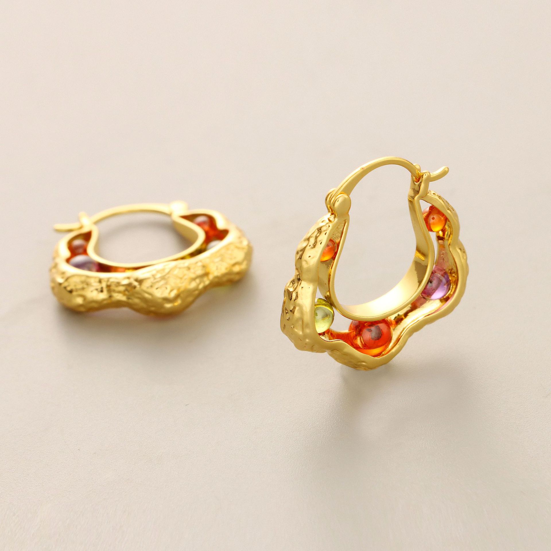 Simple Style Geometric Copper Gold Plated Artificial Gemstones Dangling Earrings 1 Pair