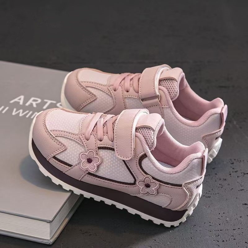 Zapatos deportivos princesa de niñas 2026 otoño nuevos zapatos de entrenamiento de moda para niños de suela suave zapatos de carreras casuales