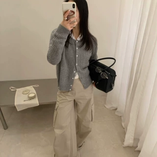 单排扣圆领软糯针织开衫女秋季2026新款韩系宽松百搭纯色毛衣外套
