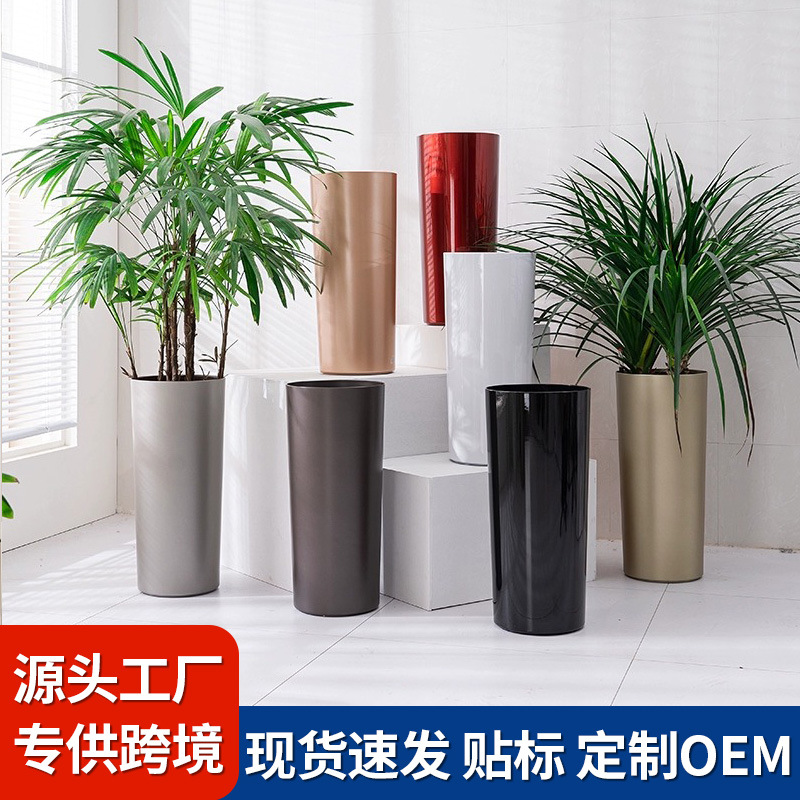 简约黑白色直筒圆口玻璃花瓶落地水培插花花瓶酒店样板房装