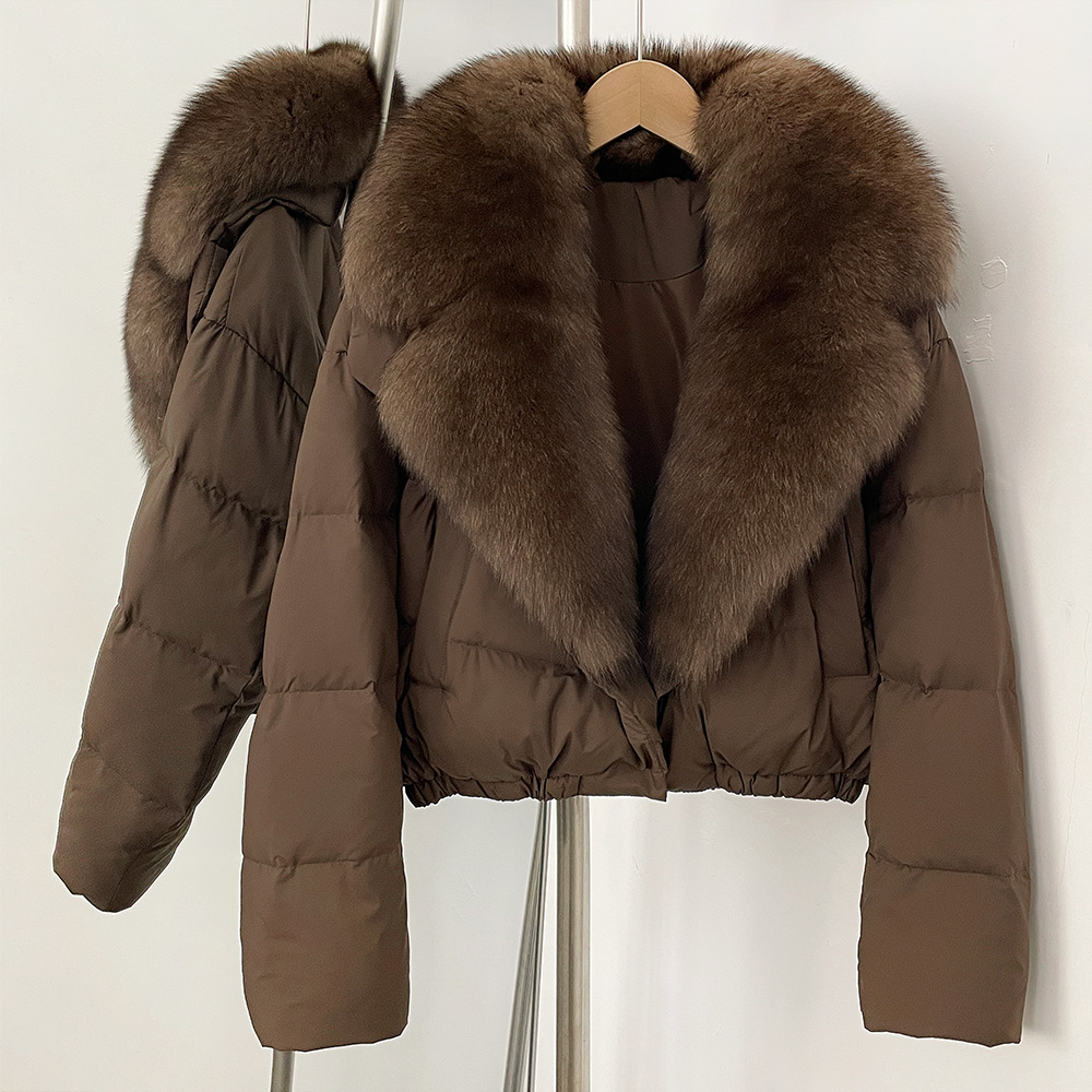 Elegant Short Down Jacket With Fox Fur Trim – Slim-Fit Winter Coat For Women, Detachable Hood & High-End Styling (Black/Brown Options, S/M Sizes)_voghion.com