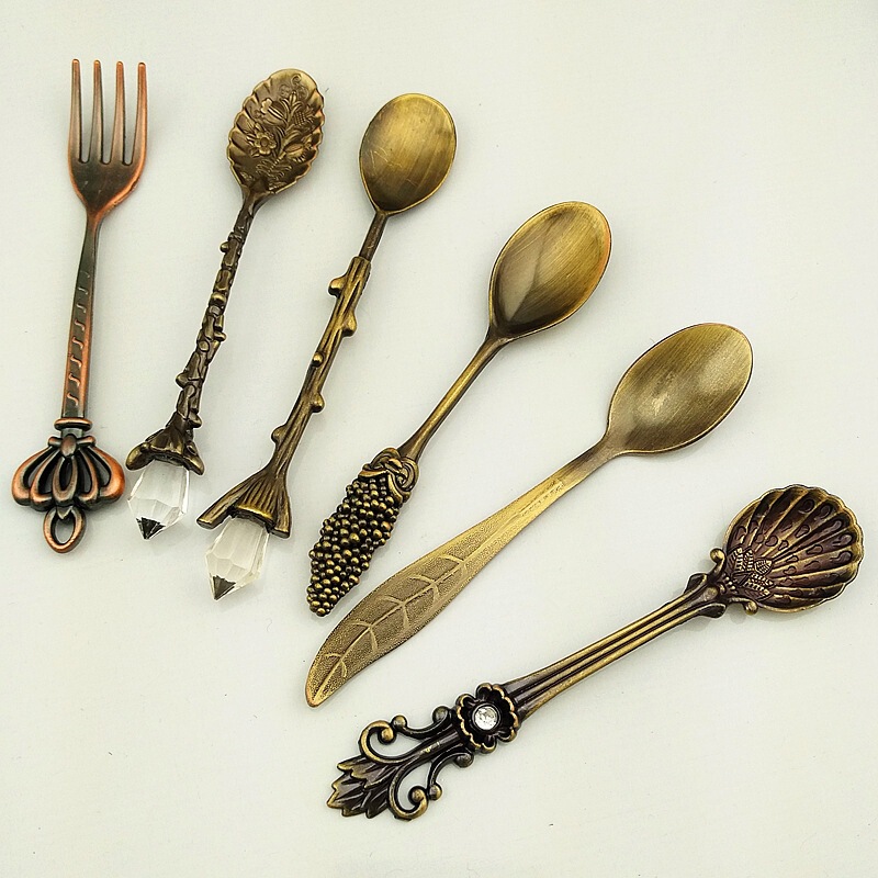 Tableware European Court Retro 6 Set Fruit Cake Fork Pomegranate Flower Coffee Spoon Minor More Gold and Silver Bronze