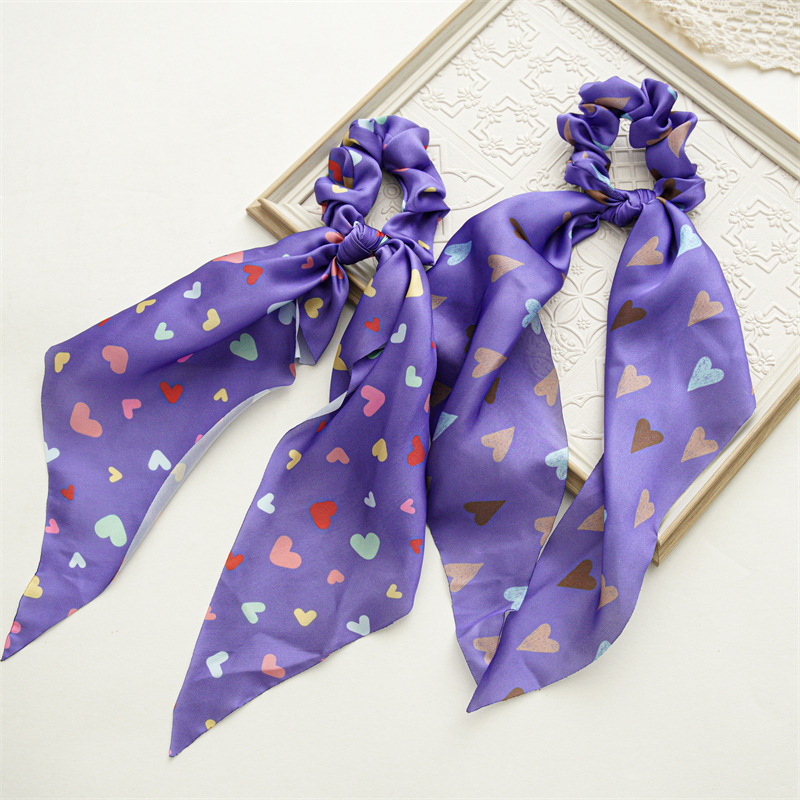 Fashion Printing Heart Shape Flower Satin Printing Pleated Hair Tie 1 Piece display picture 4