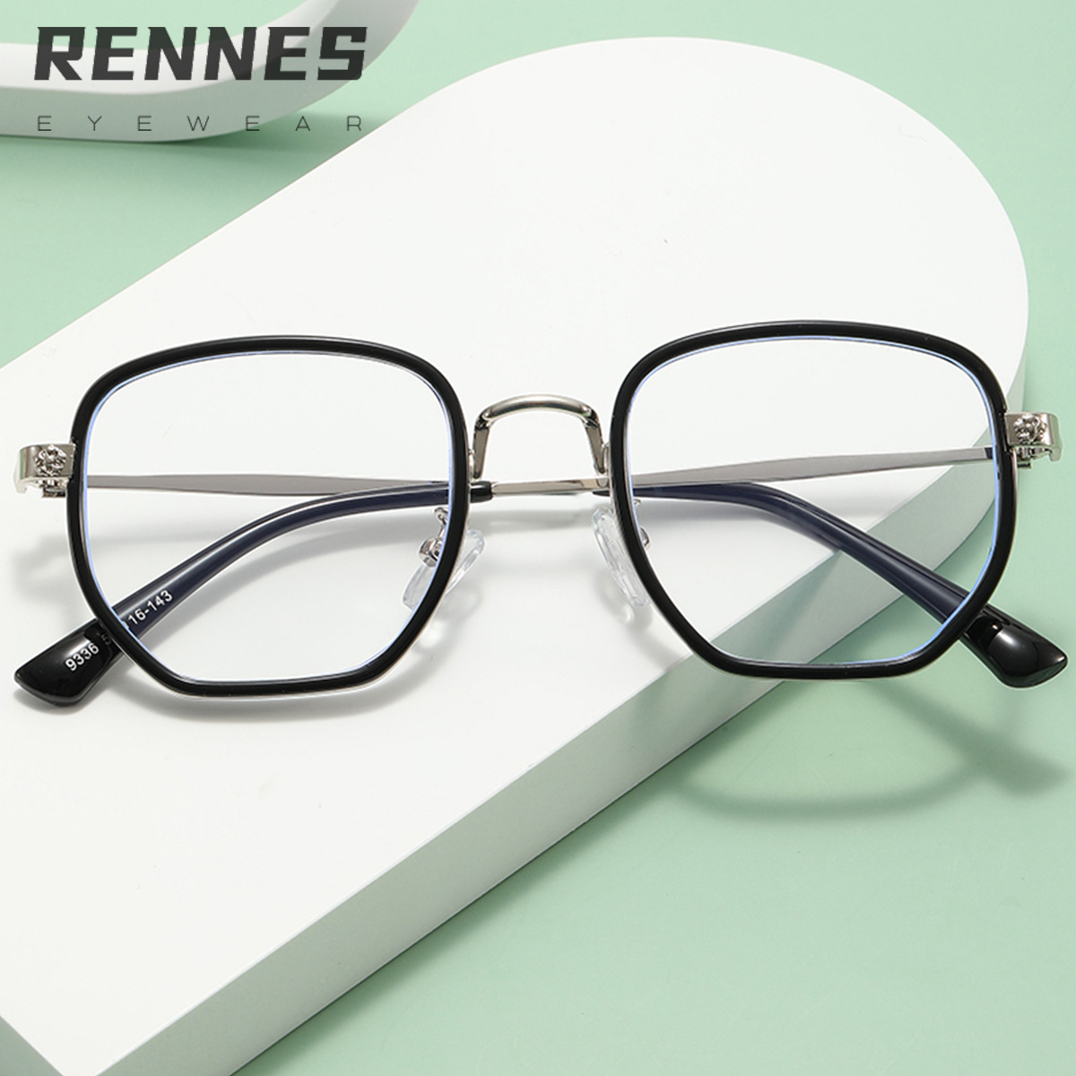 2022 generoso marco anti luz azul con miopía gafas mujer marea coreana red cara roja Pequeño Libro Rojo simple cara gafas marco