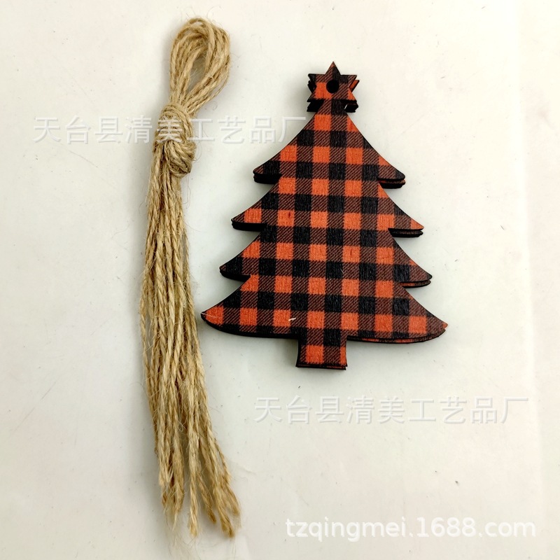 33 piezas de madera de la serie navideña a cuadros negros anaranjados colgante de decoración navideña se pueden combinar libremente 10 piezas en un paquete