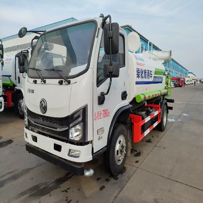 Dongfeng Huashen 5-Ton 7-Ton Blue Plate Sprinkler Truck Road Watering Cooling Can Water Roadside Flowers and Trees (Suvarma maşınları)