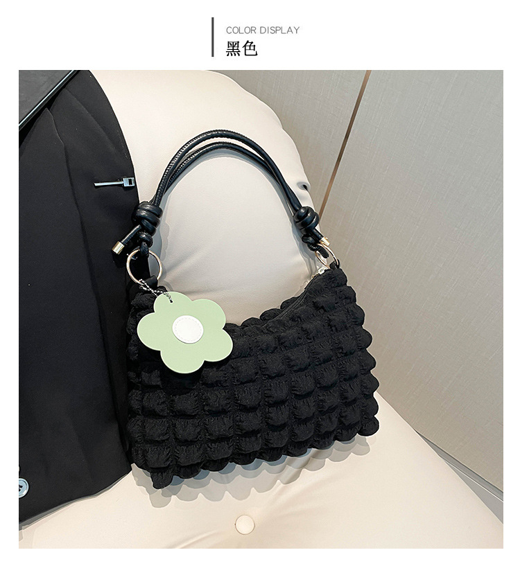 Bolso casual coreano de moda de gran capacidad plisada 2025 primavera nuevo estilo estilo estilo occidental bolso de axila de un solo hombro bolso de nube bolso femenino