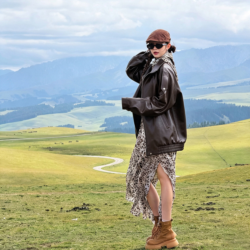 A0147 Xuanchen Motorcycle PU New Autumn Collection: Plus-Size Casual and Stylish Loose-Fit PU Jacket for Women A0147 Xuanchen Motorcycle PU New Autumn Collection: Plus-Size Casual and Stylish Loose-Fit PU Jacket for Women