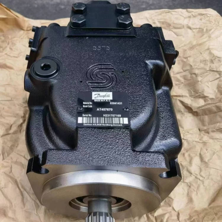 Двигатель плунжерный Danfoss 83041431 AT457670 83062025 FRR090CLS2320N, гидравлическое масло