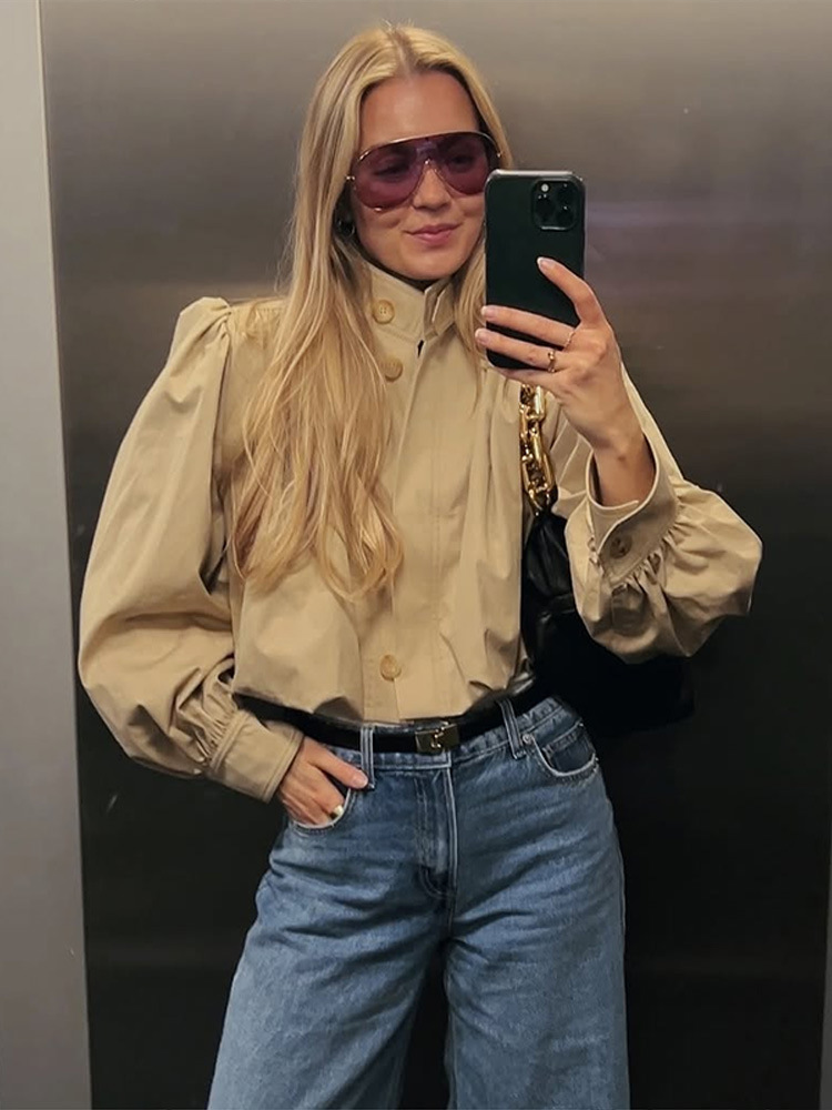 fashionable elegant shoulder pads