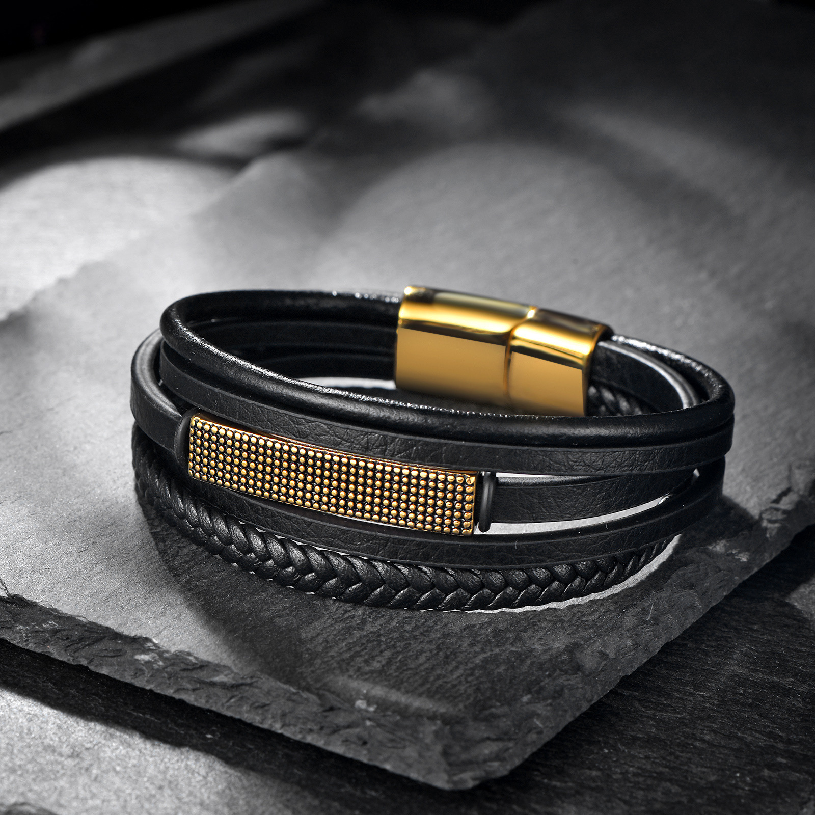 1 Piece Quantity Business Hip-Hop Solid Color 304 Stainless Steel Pu Leather Braid Men's Bangle Men Cord & Leather Bracelets