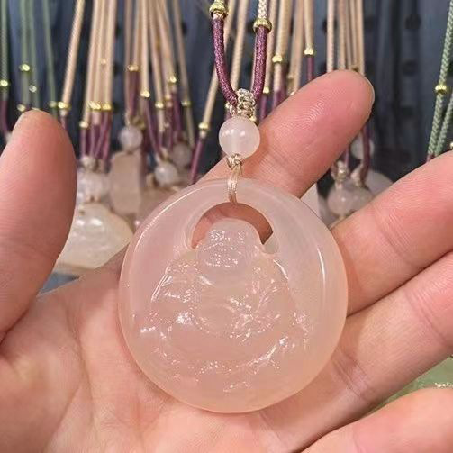 공장 도매 아프간 옥 연꽃 뿌리 분말 중공 MAITREYA 펜던트 여성의 파란색 흰색 웃음 부처님 옥 펜던트 목걸이