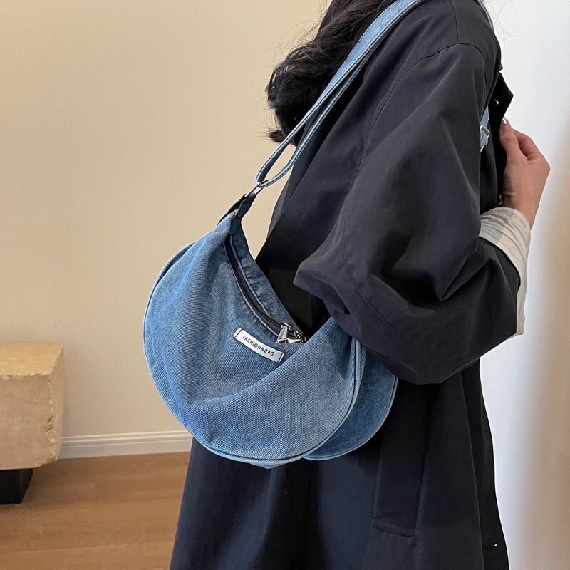 Niche Design Crossbody Bag Women's Japanese Style Denim Dumpling Bag Simple All-match Small Satchel Class Commuter Shoulder Bag