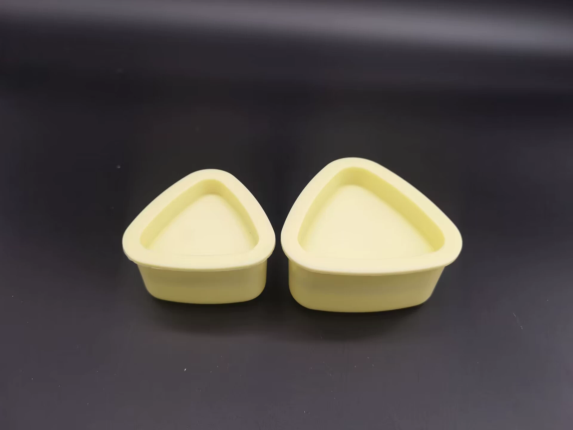Japanese triangular children's mold for commercial use