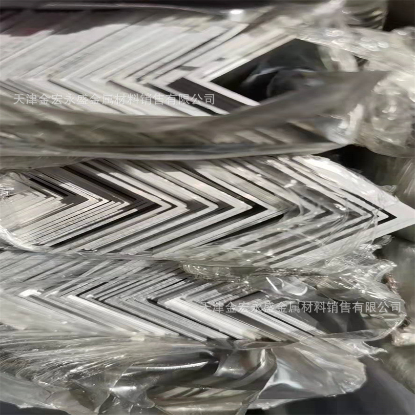 天津现货供应幕墙铝材 装饰用铝方管 铝管 铝角 铝排  铝槽 铝转