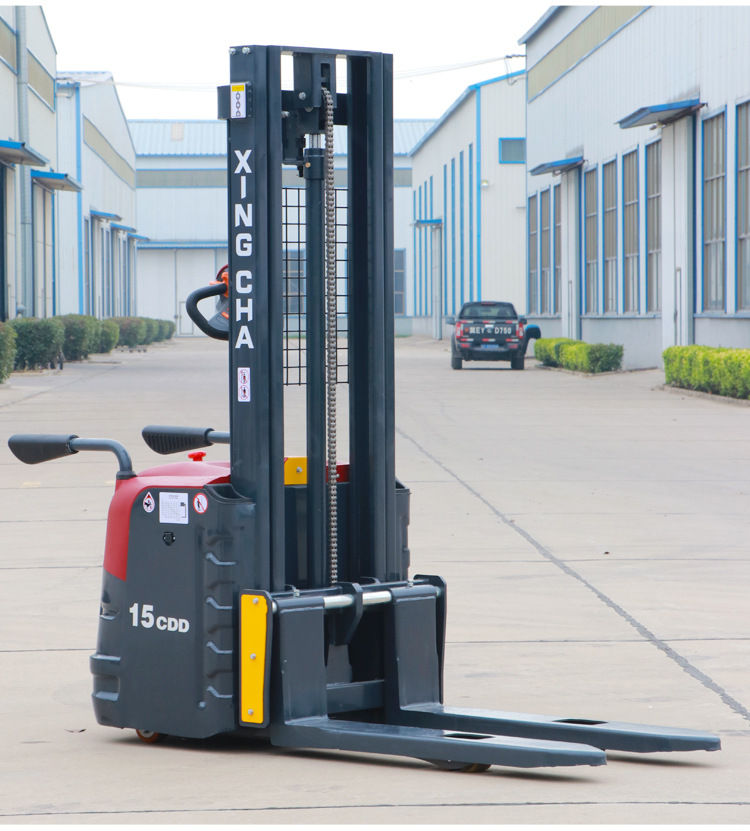 堆高车_20.jpg