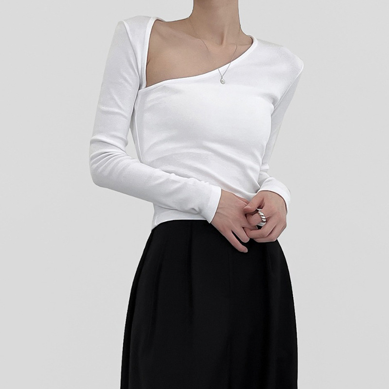 Irregular Oblique Collar Slim Long-Sleeved Solid Color Top NSSSN115009