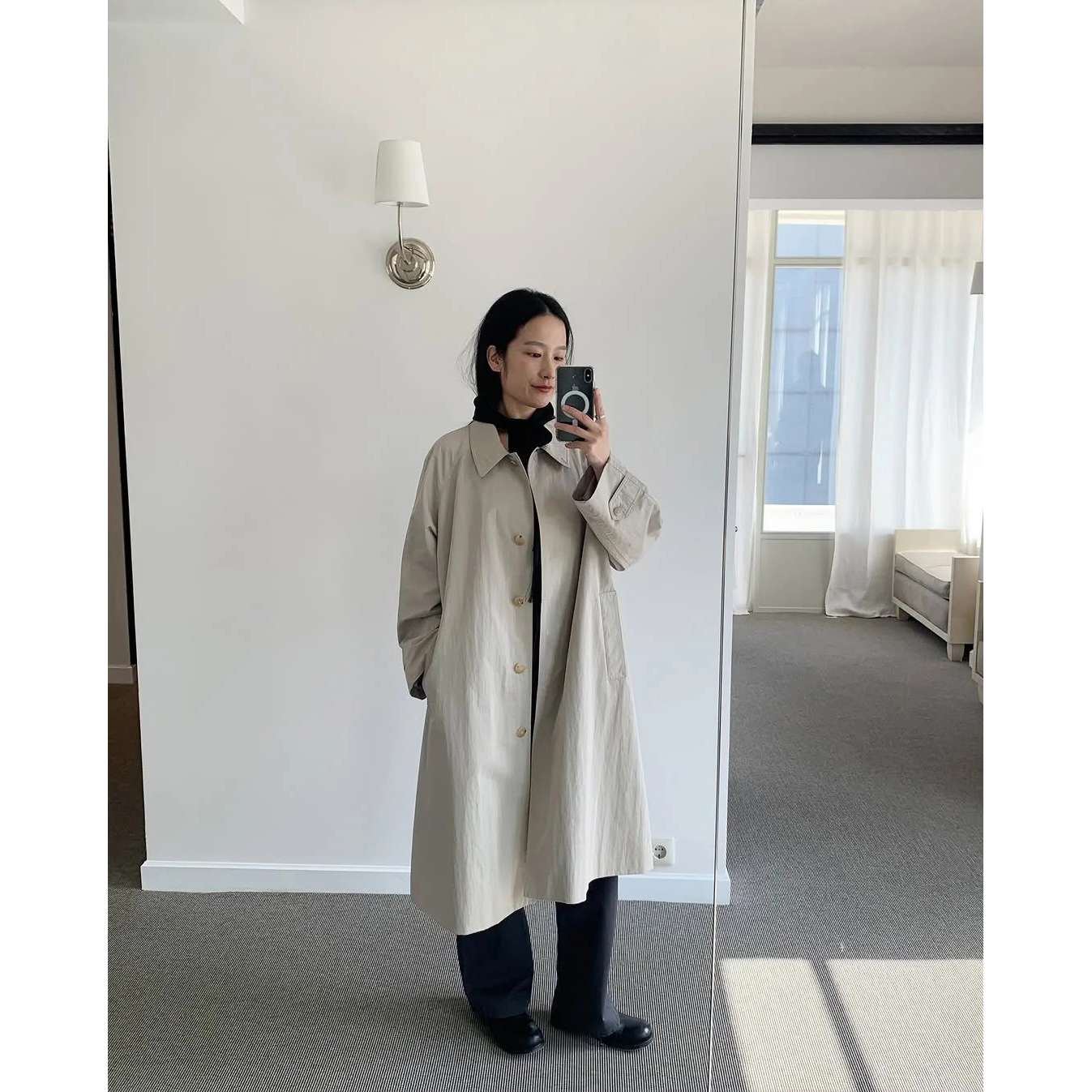 The New 2026 Spring Model from Korean Designer Nothing Wr*Tten Is a Silhouette-Enhancing Single-Breasted Trench Coat
