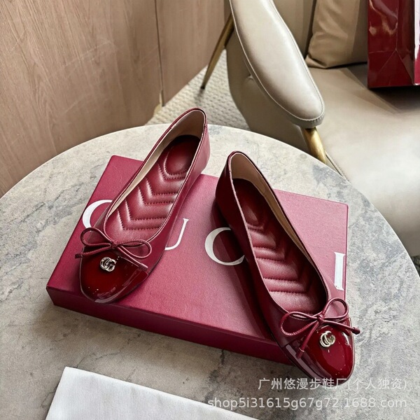 Fashionable ballet shoes with bow flat low-cut