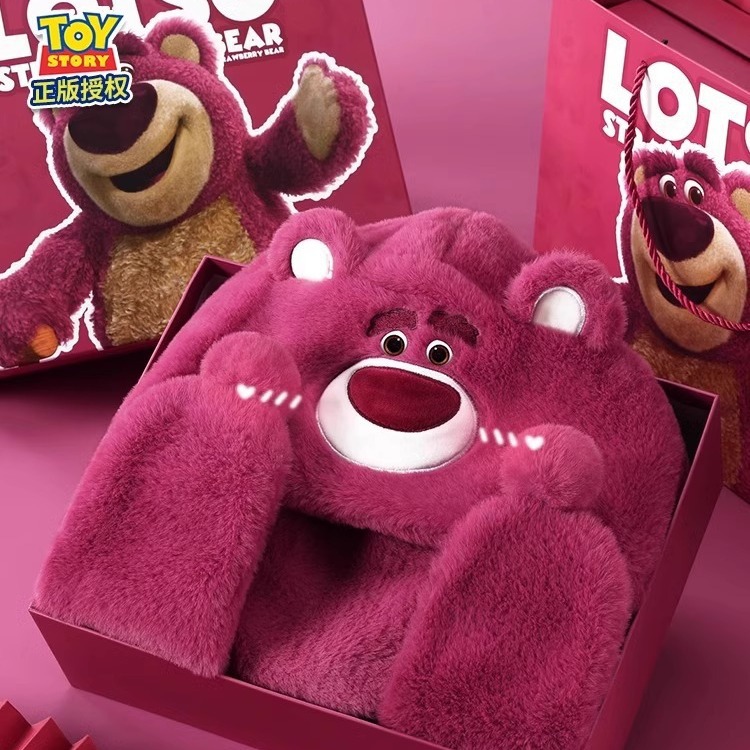 Official Disney Strawberry Bear Hat and Scarf Set, Warm Fleece, Autumn/Winter New Arrival Scarf for Girls and Children